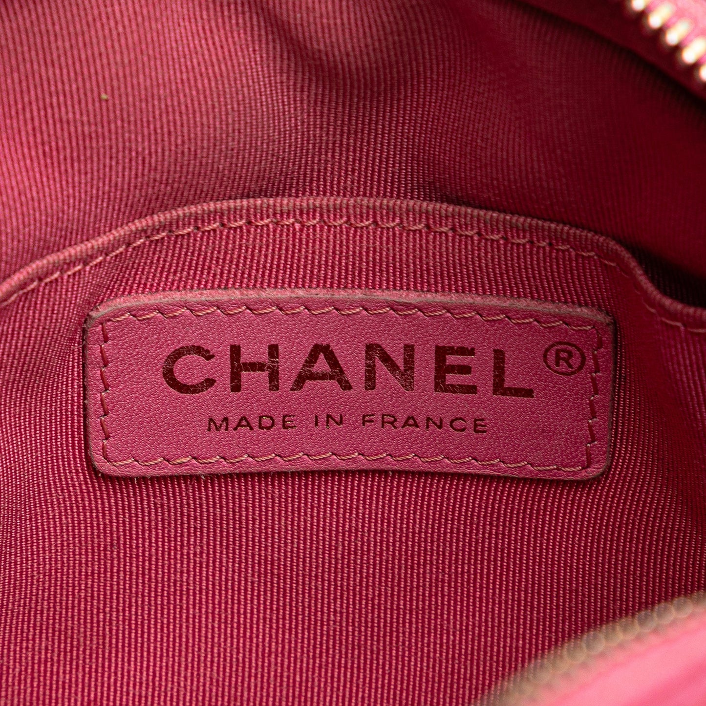 Chanel Sac Quilted Caviar CC Day Camera Bag