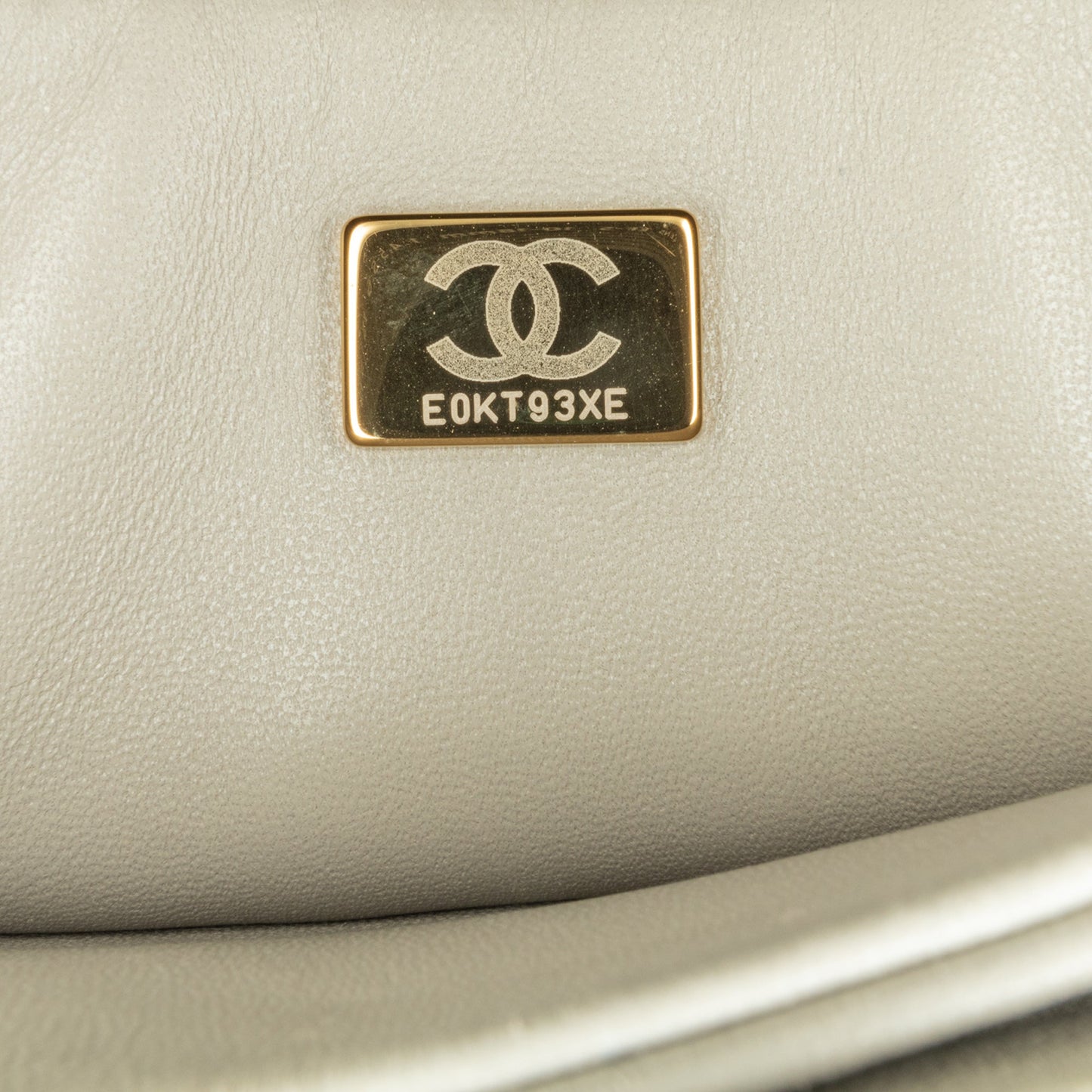 Chanel Sac Quilted Shearling Chain Flap