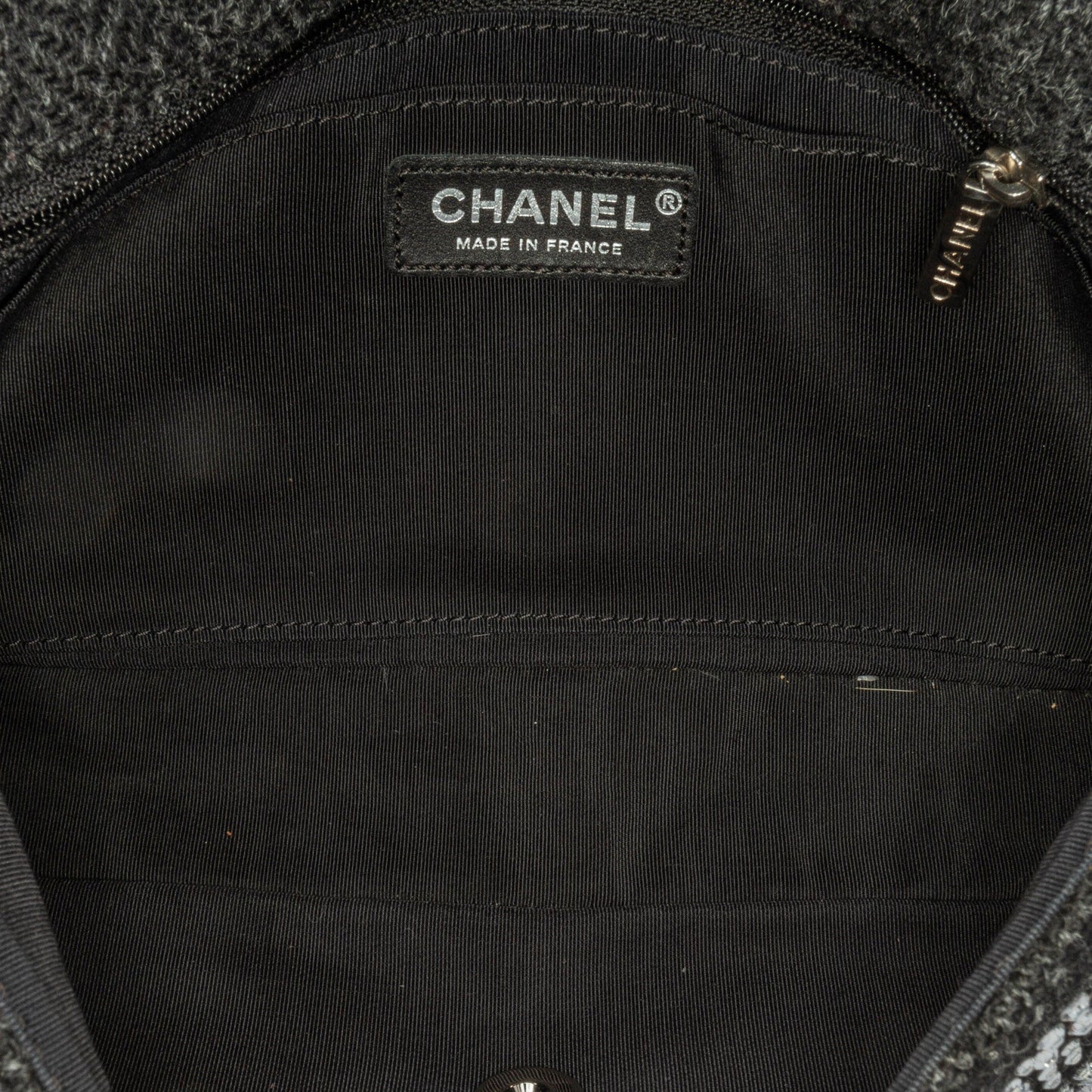 Chanel Sac Medium Strass Embellished Tweed Single Flap
