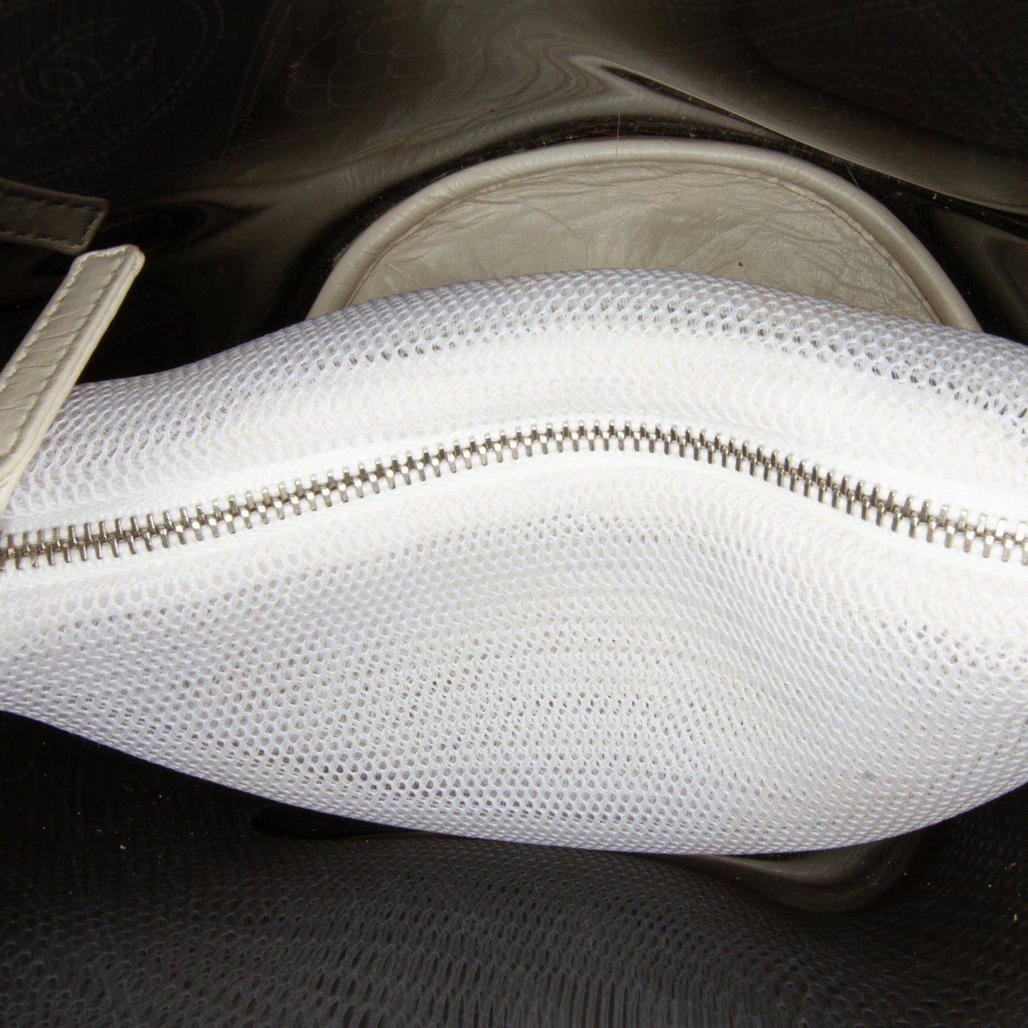 Chanel Sac Crumpled Calfskin PVC Camellia Bucket