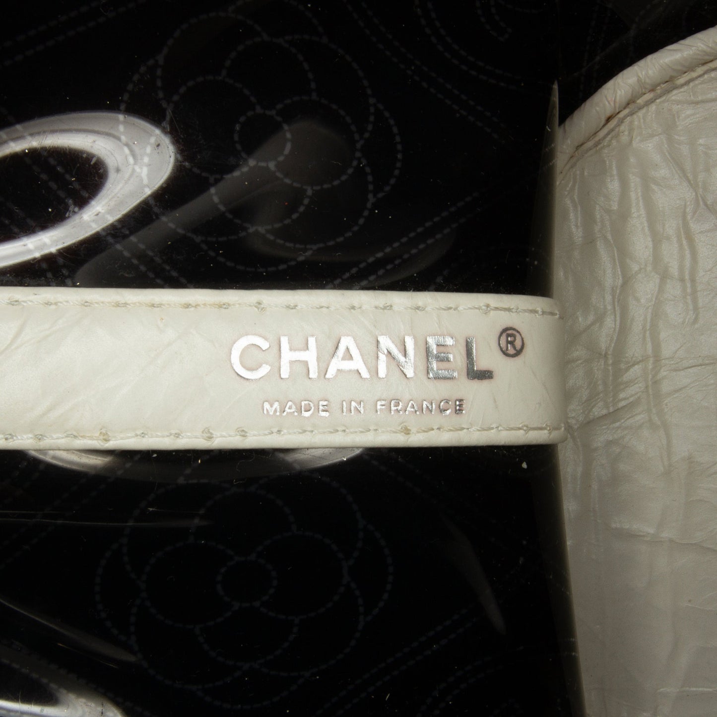 Chanel Sac Crumpled Calfskin PVC Camellia Bucket