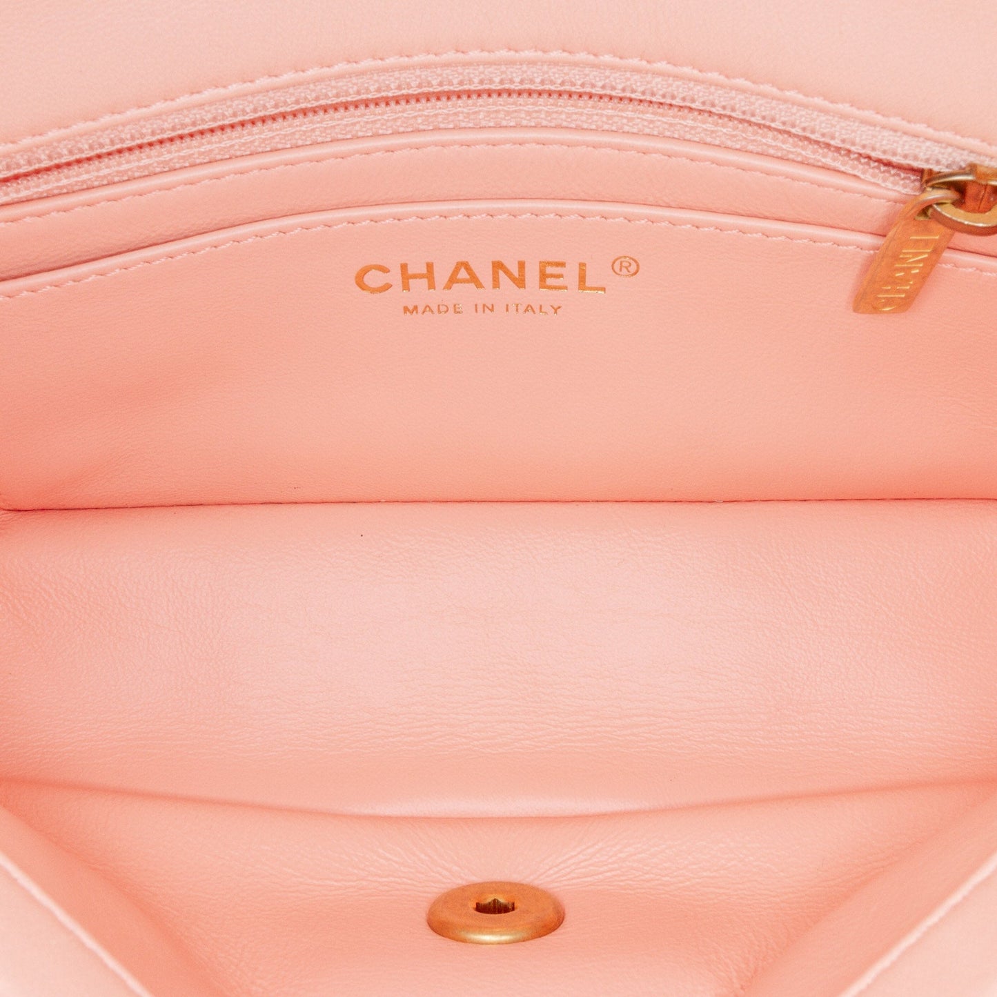 Chanel Sac Mini Rectangular Lambskin Pearl Crush Flap