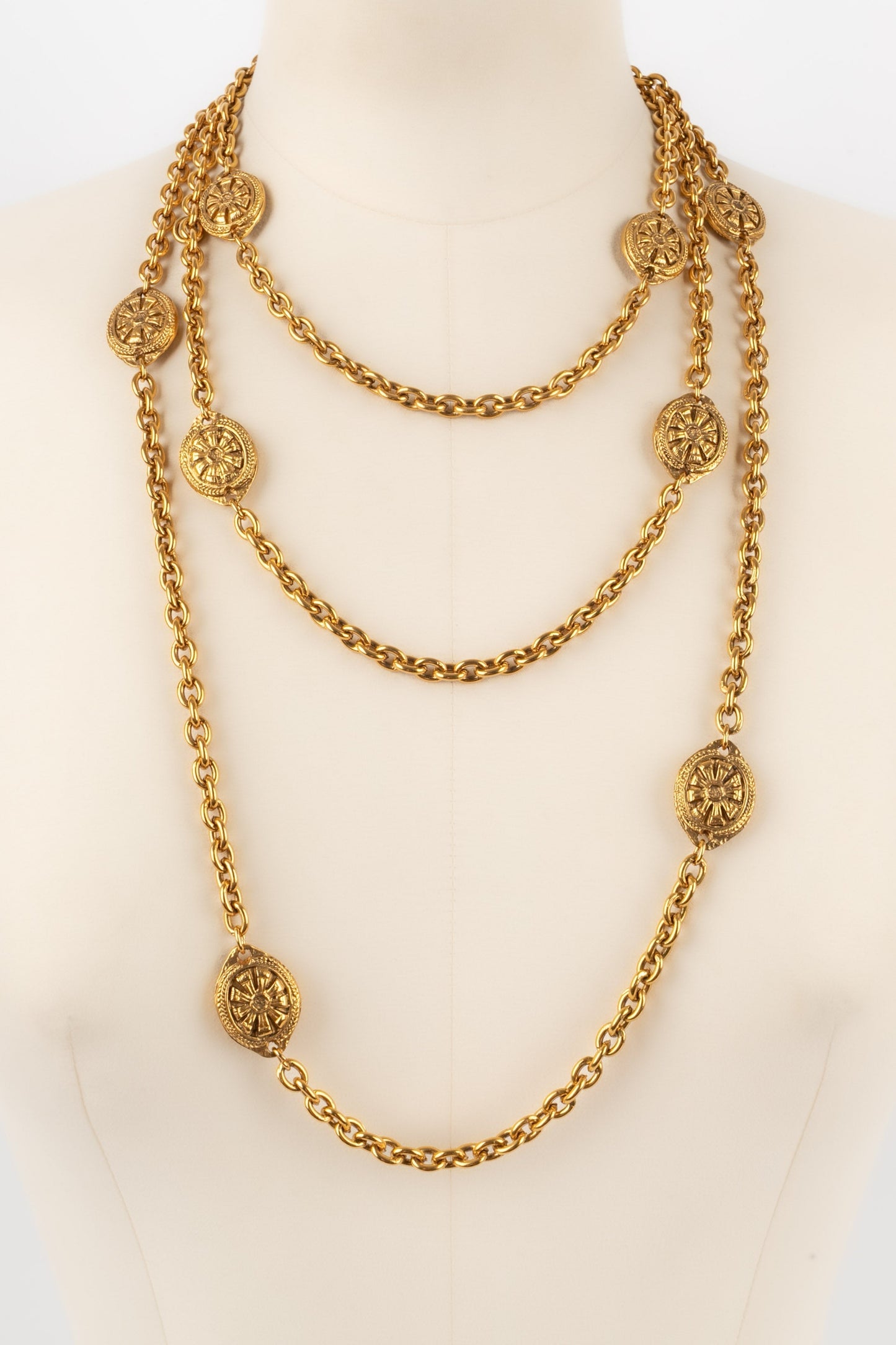 Collier / sautoir Chanel
