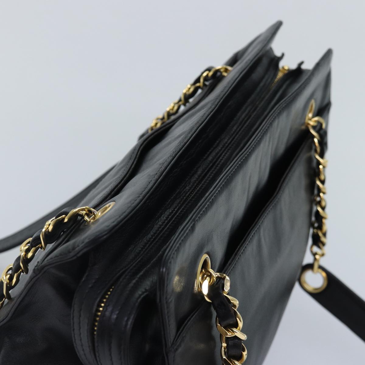 CHANEL Chain Shoulder Bag Leather Black Gold CC 88658A