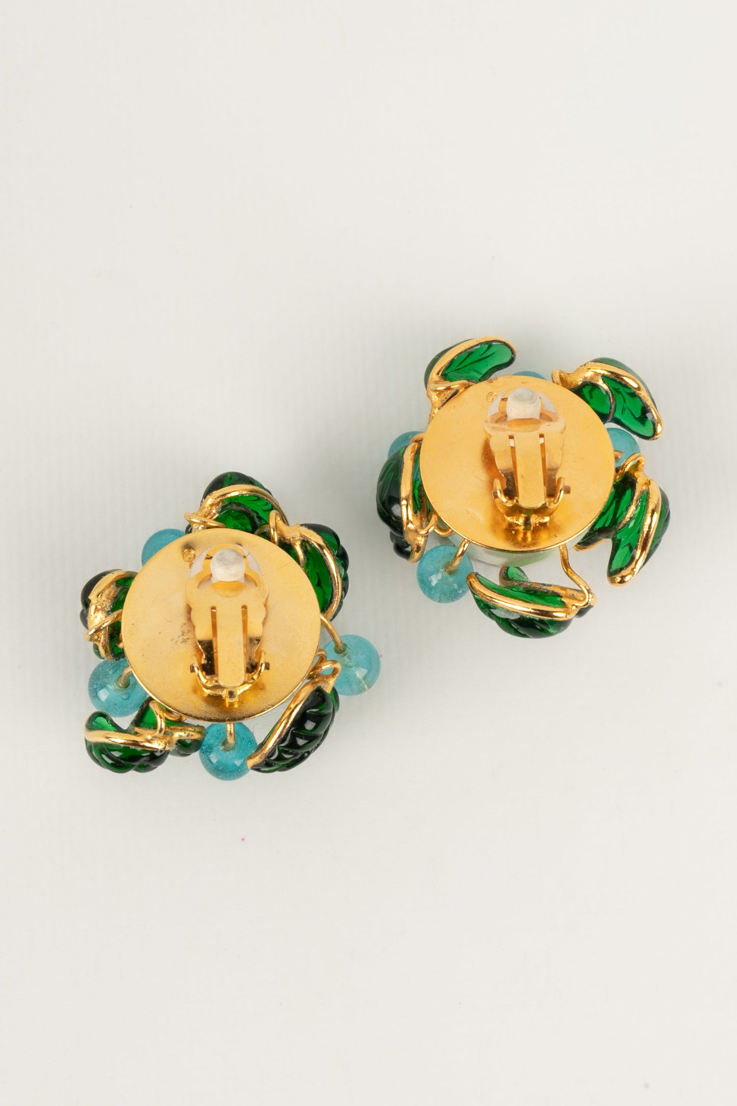 Boucles d'oreilles en pte de verre Chanel