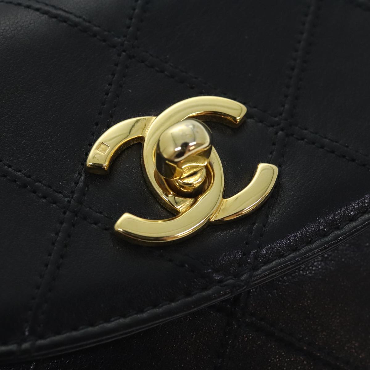 CHANEL Bicolore Chain Waist bag Leather Black Gold CC 90785A