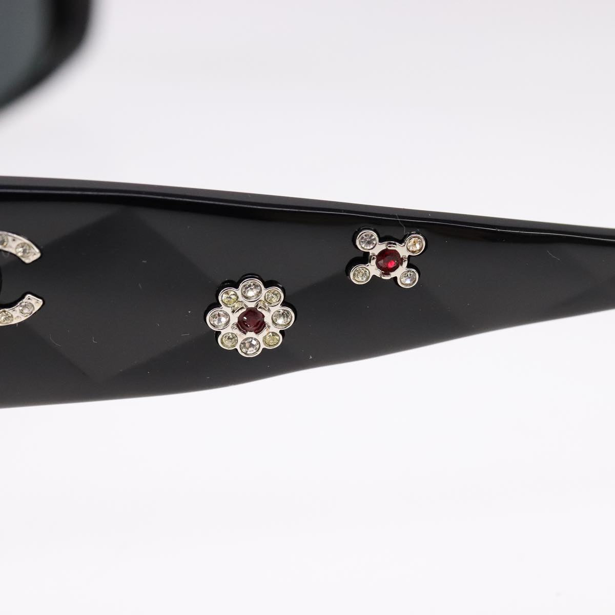 CHANEL Stone Sunglasses plastic Black CC 90919