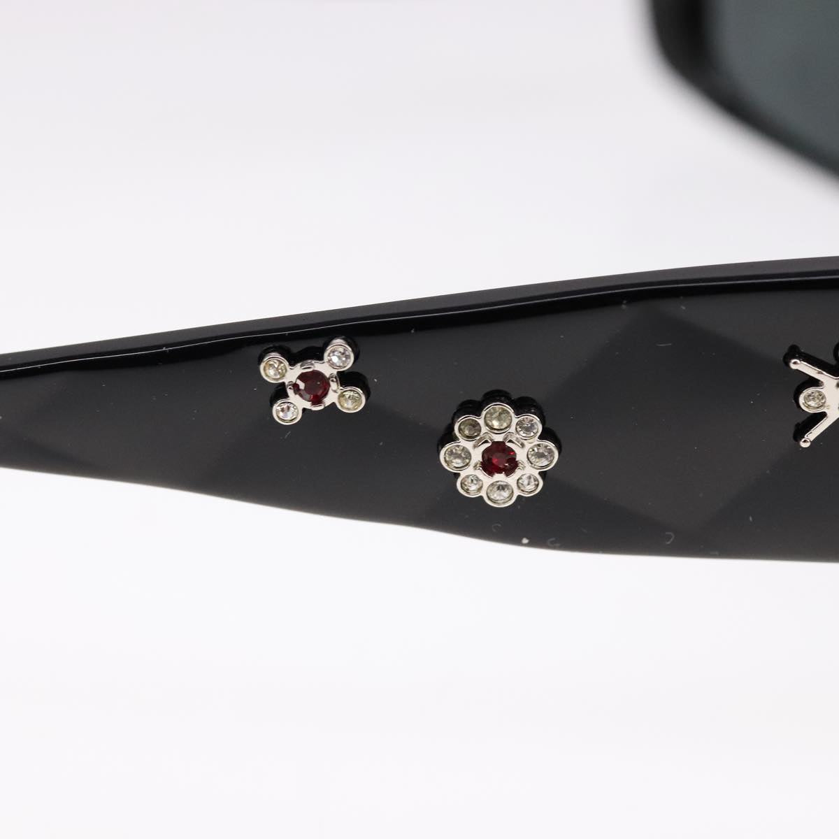 CHANEL Stone Sunglasses plastic Black CC 90919
