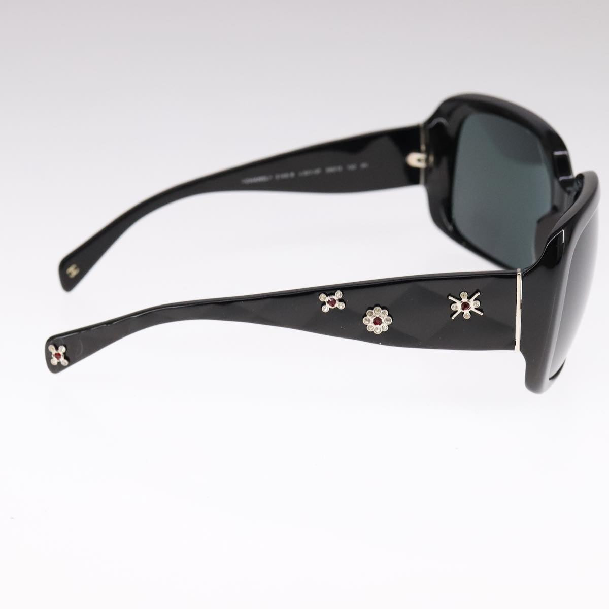 CHANEL Stone Sunglasses plastic Black CC 90919