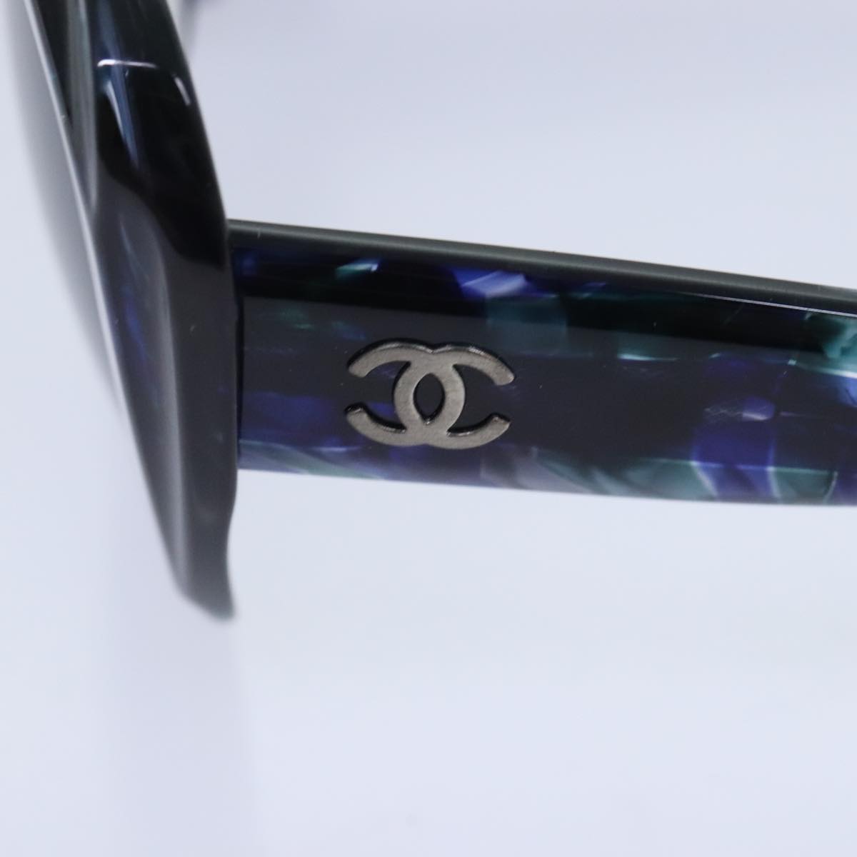 CHANEL Sunglasses plastic Navy Blue CC 93459