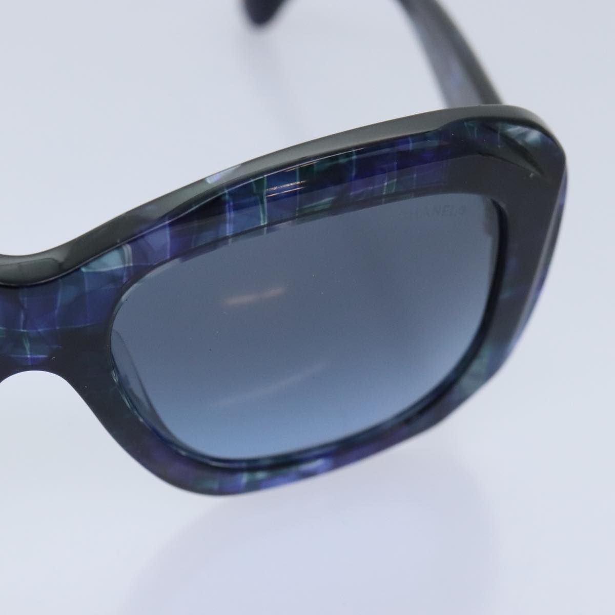 CHANEL Sunglasses plastic Navy Blue CC 93459