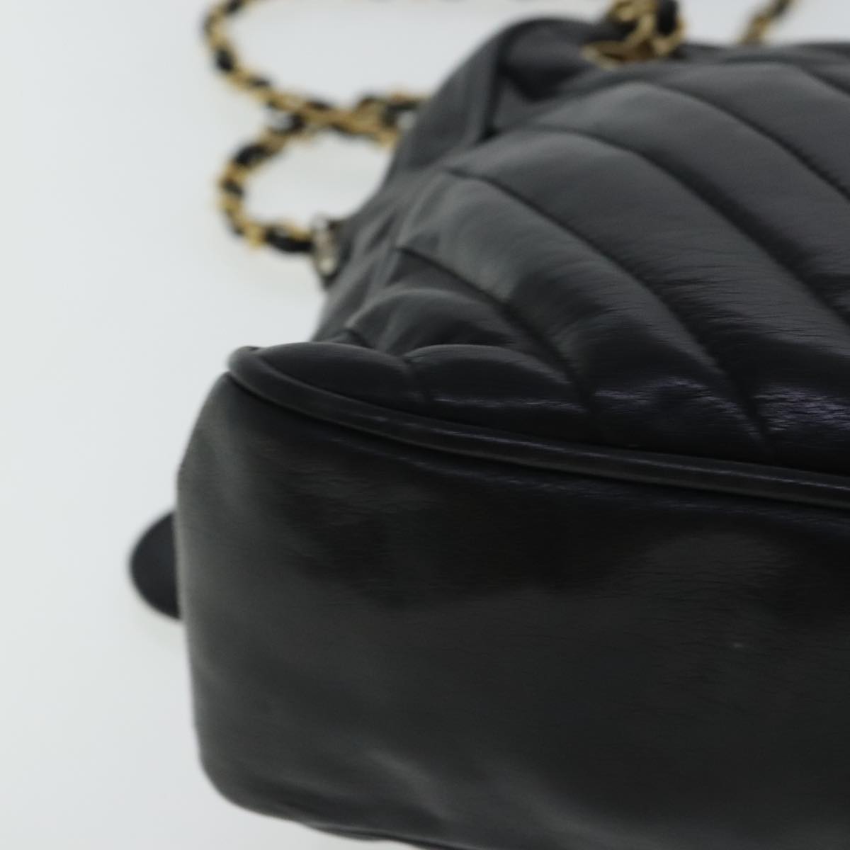 CHANEL Chain Shoulder Bag Leather Black Gold CC 94305