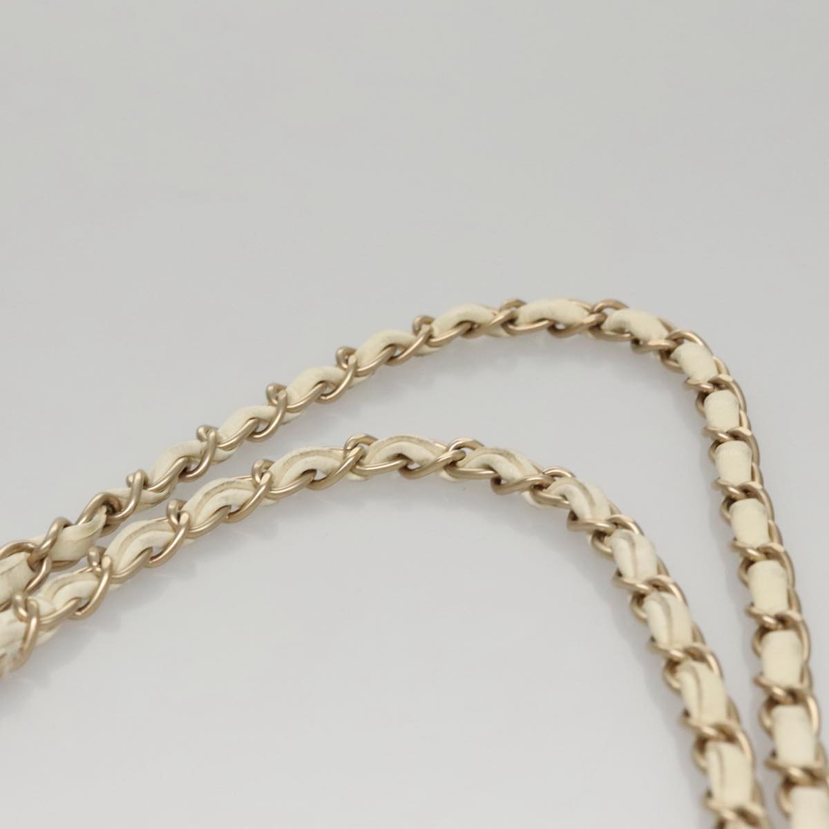 CHANEL Chain East West Shoulder Bag Leather White CC 94488