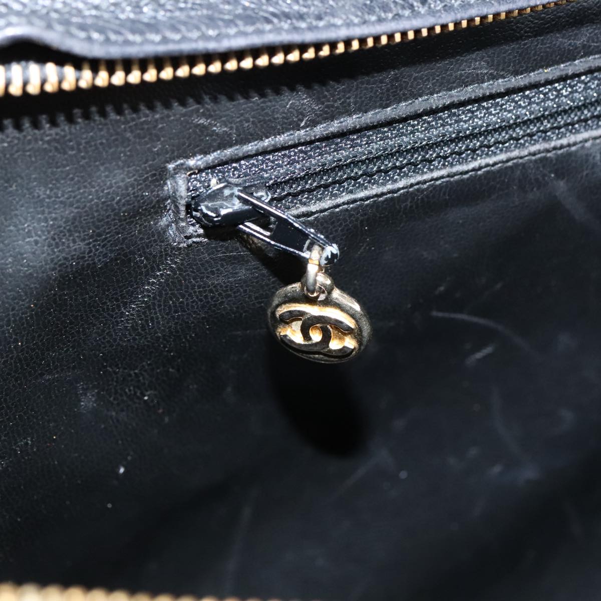 CHANEL V Stitch Hand Bag Caviar Skin Black Gold CC 95729