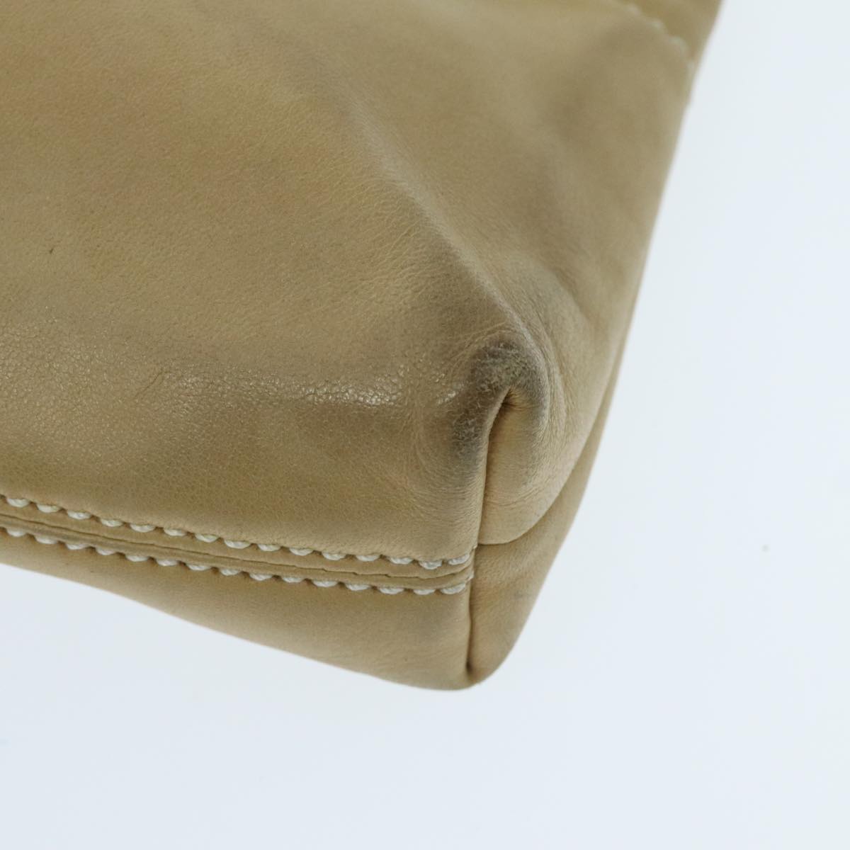 CHANEL Chain Shoulder Pouch Leather Beige Silver CC 96004