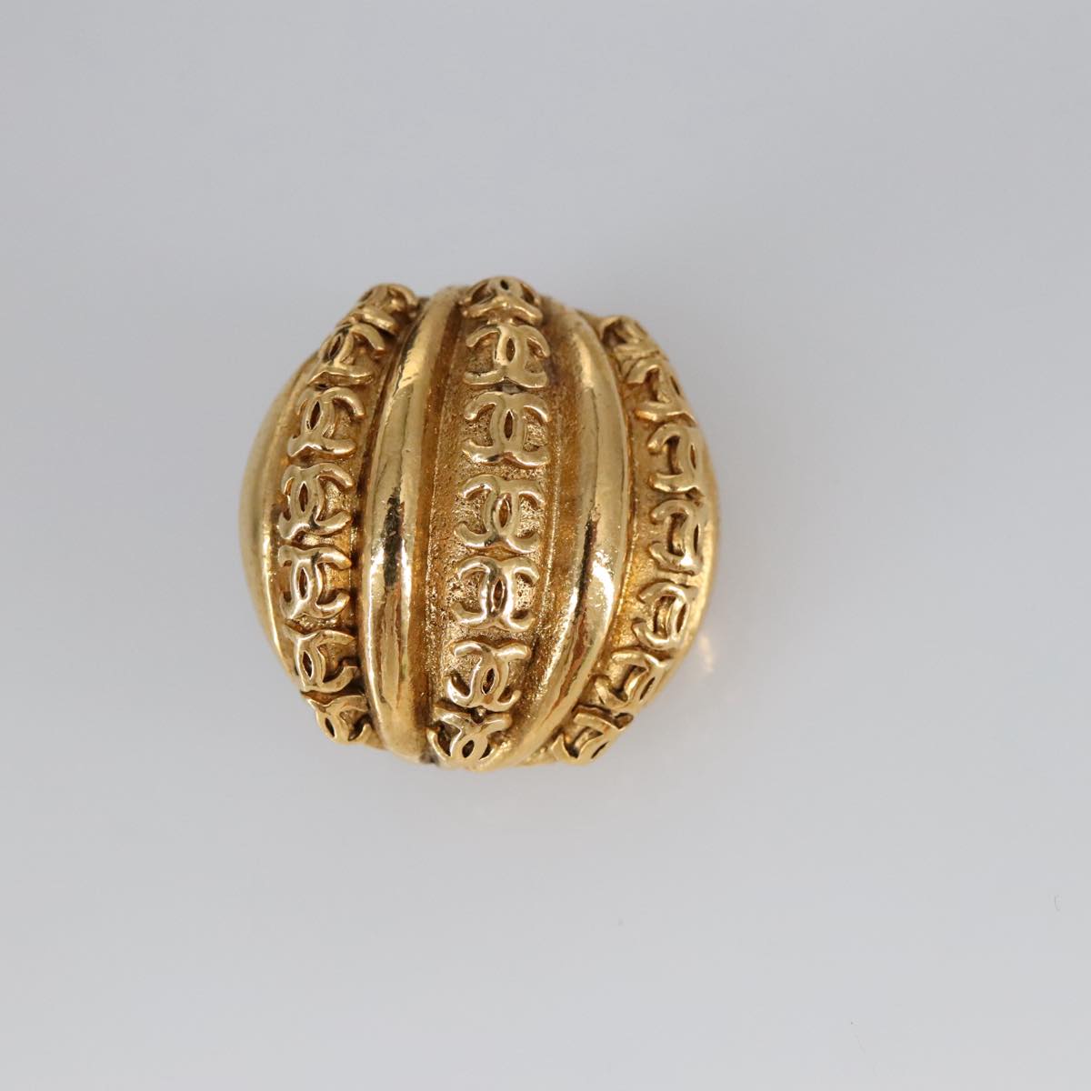 CHANEL COCO Mark Earring metal Gold CC 97754