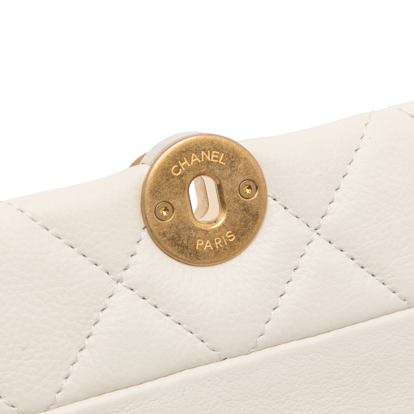 Chanel Sac Quilted Calfskin Pearl CC Accordion Flap