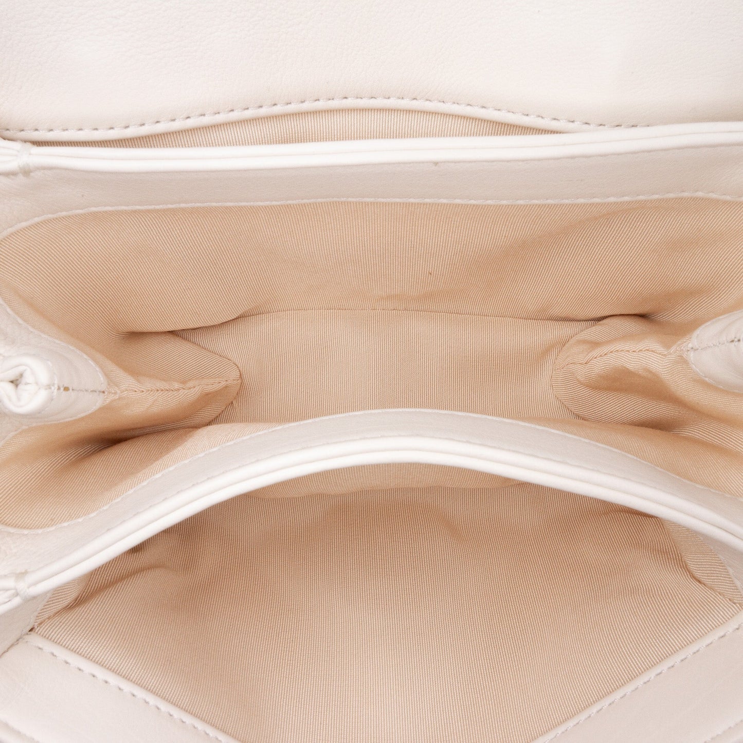 Chanel Sac Quilted Calfskin Pearl CC Accordion Flap