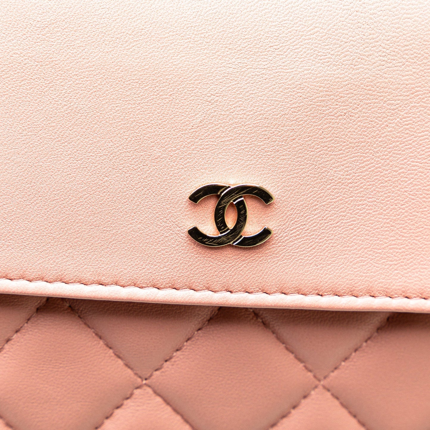 Chanel Sac Medium Quilted Lambskin Flap O Case Clutch