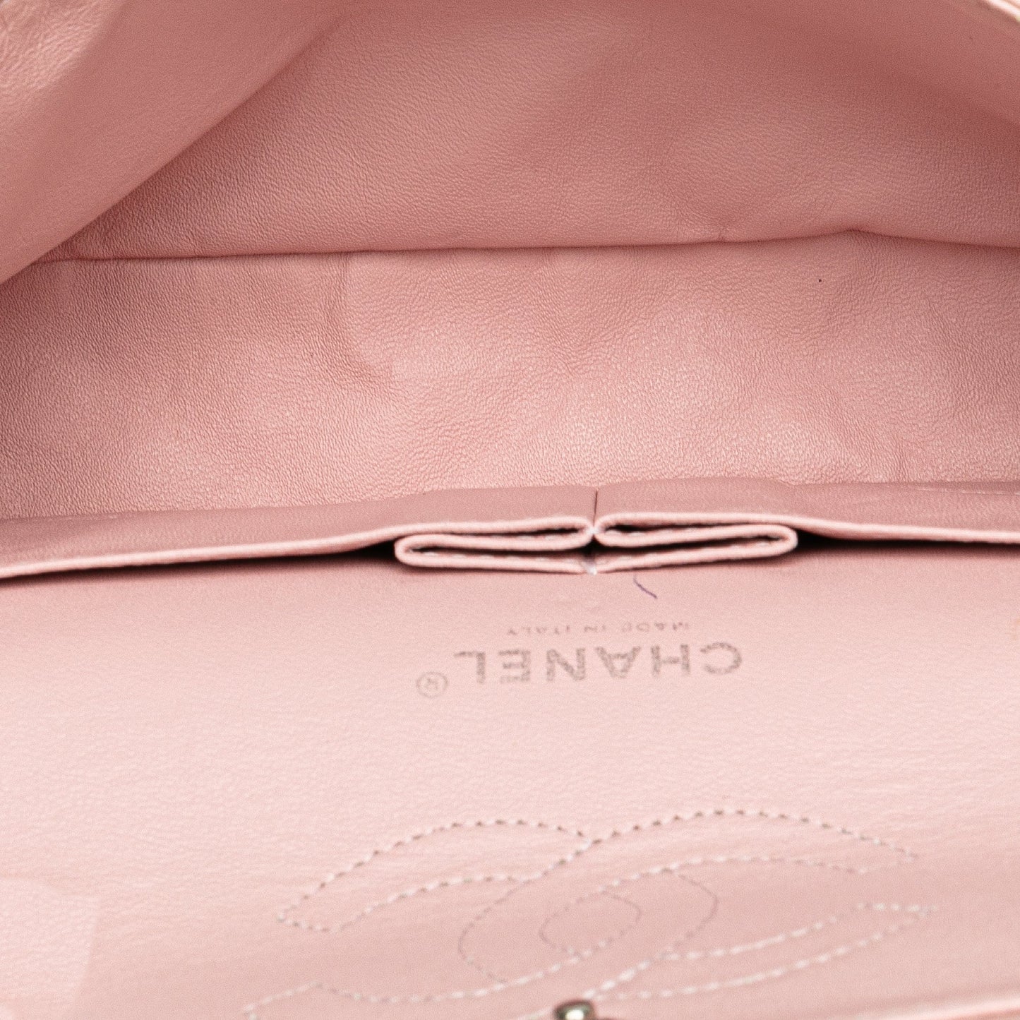 Chanel Sac Medium Classic Lambskin Double Flap