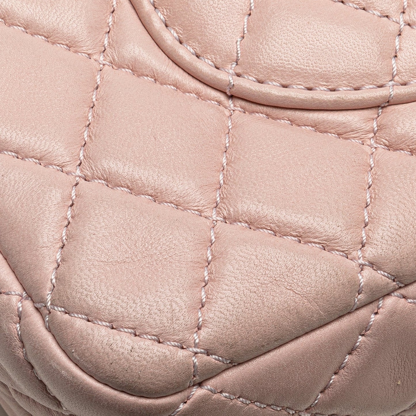 Chanel Sac Medium Classic Lambskin Double Flap