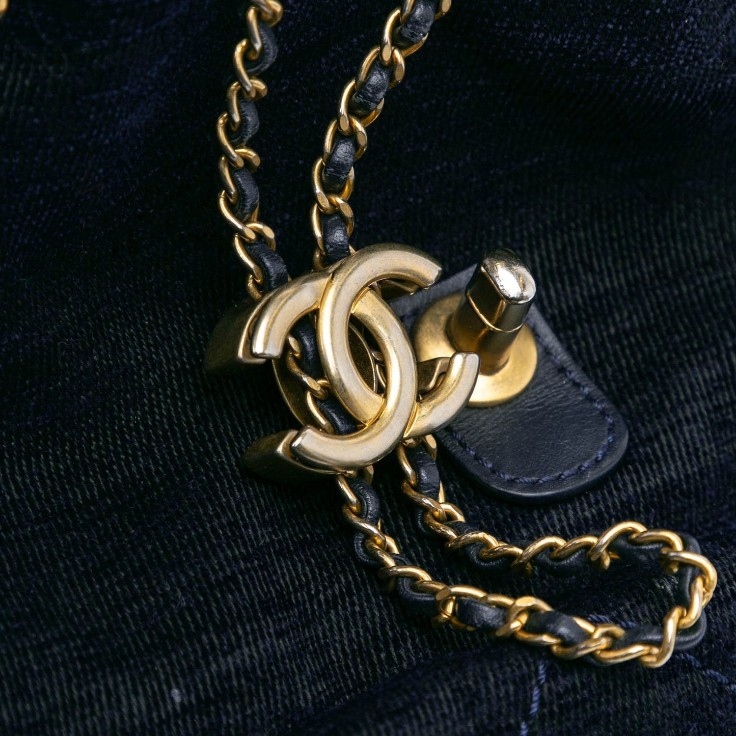 Blue Chanel Paris-Cosmopolite Velvet Parisian Stroll Backpack