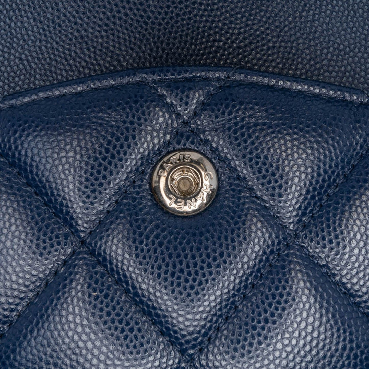 Chanel Sac Jumbo Classic Caviar Double Flap