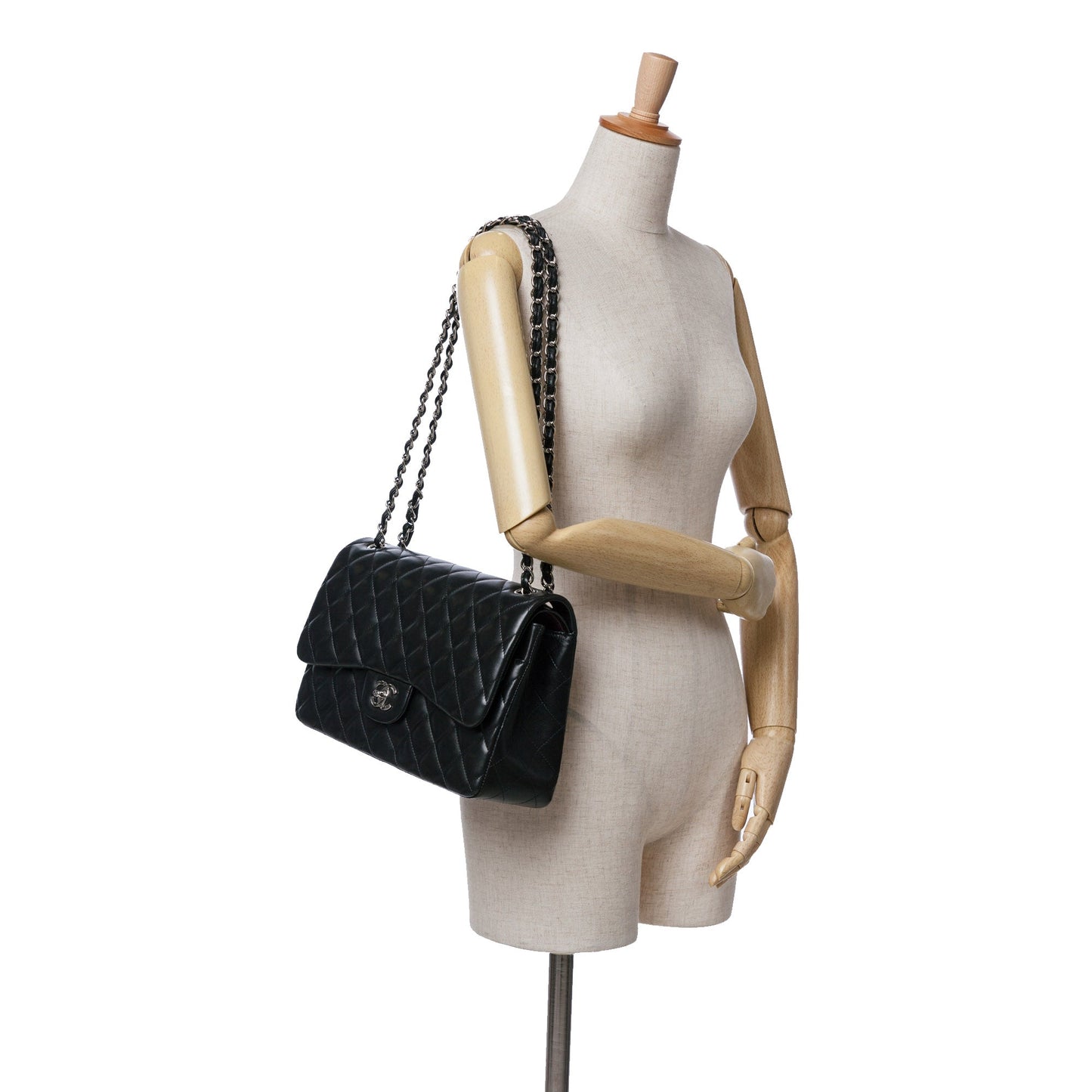 Chanel Sac Jumbo Classic Lambskin Double Flap