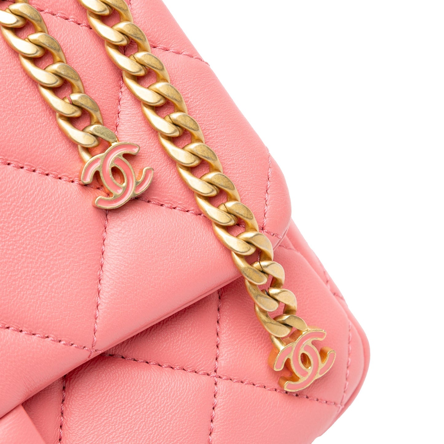 Chanel Sac Small Lambskin Pending CC Flap