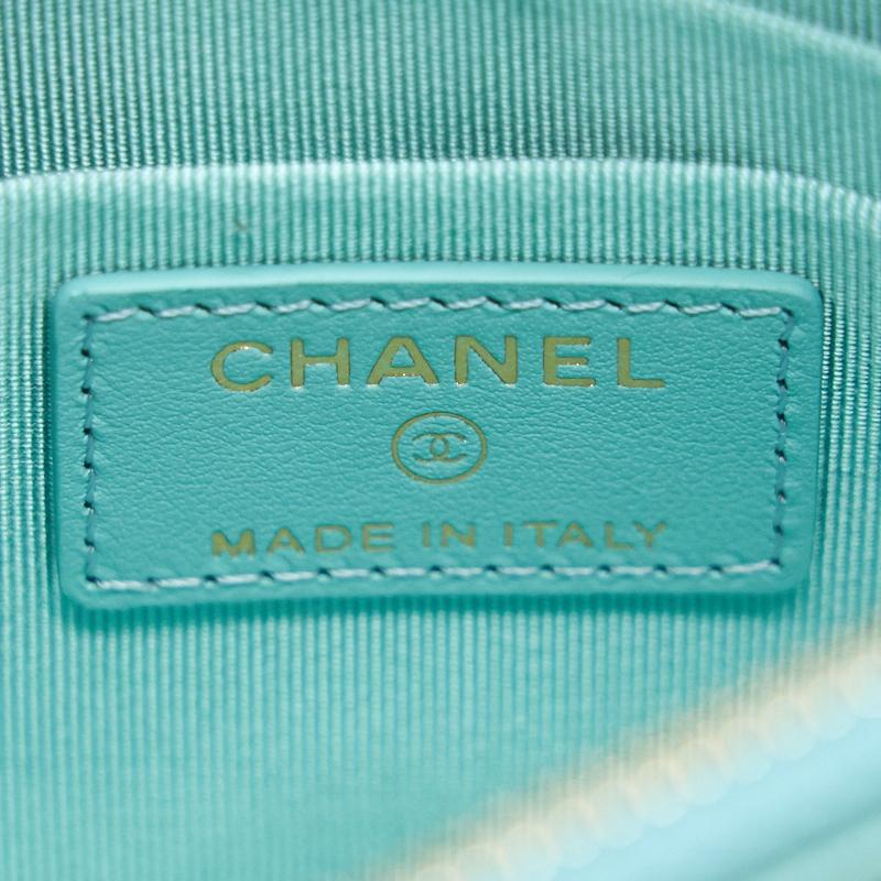 Chanel 19C Caviar Phone & Card holder Tiffany Blue