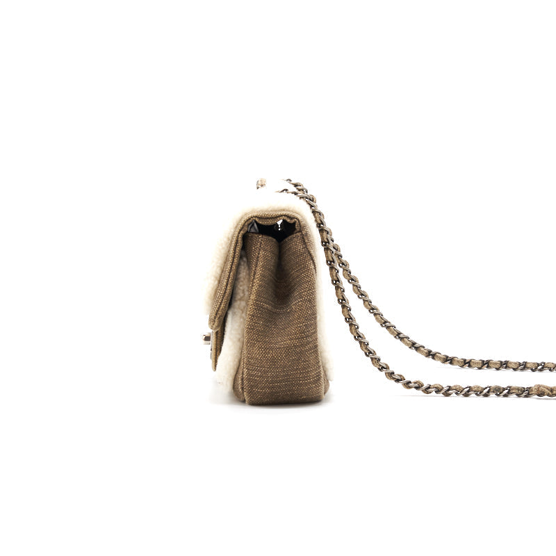 Chanel's Texa's-Inspired Meters d'Art 2014 flap Bag