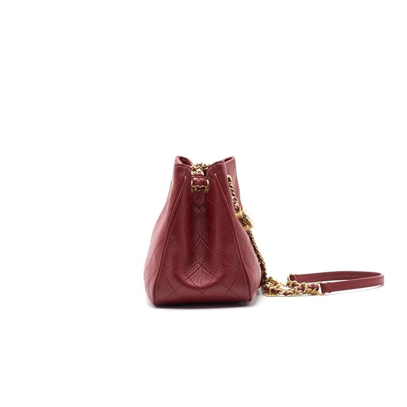 Chanel 2019 NEW YORK SAC Hobo Bag mini limited edition red