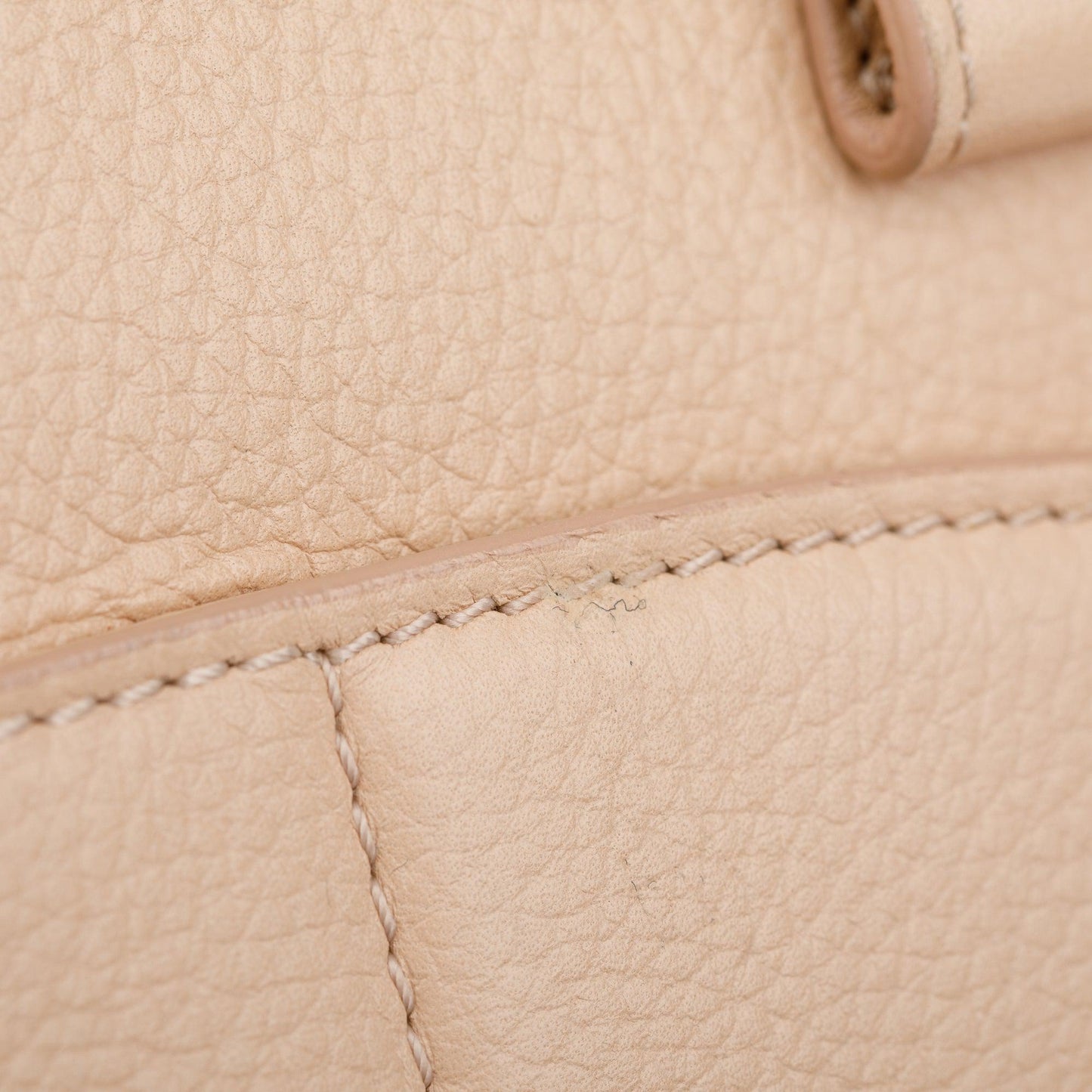 Chanel Beige Caviar Leather Medium Neo Excecutive Tote w/ Strap & Authenticity Card