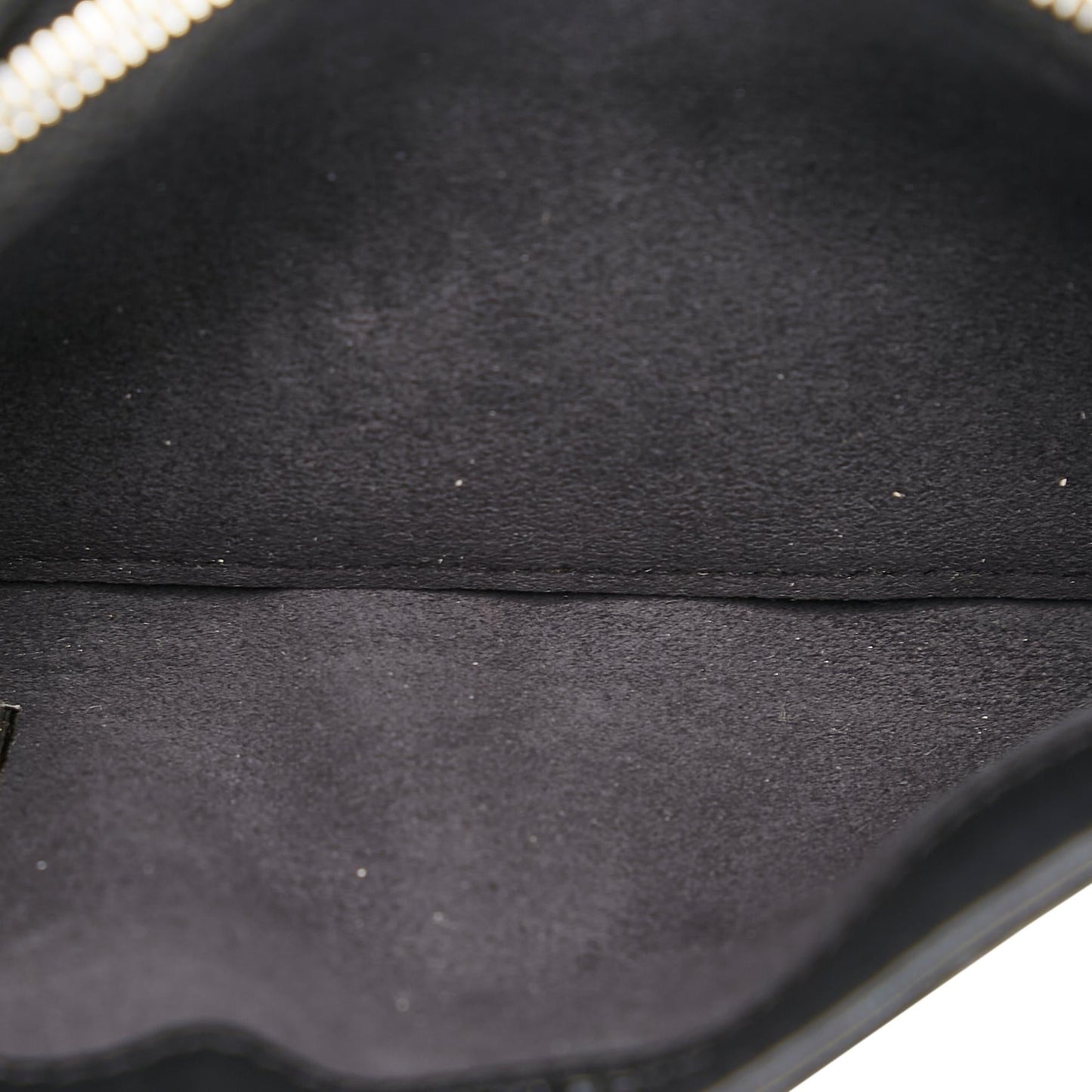 Chanel Boy CC Phone Pouch (SHG-36961)