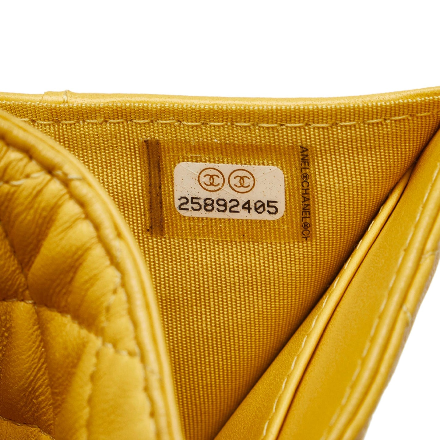 Chanel Boy Flap Compact Wallet (SHG-GimQKu)