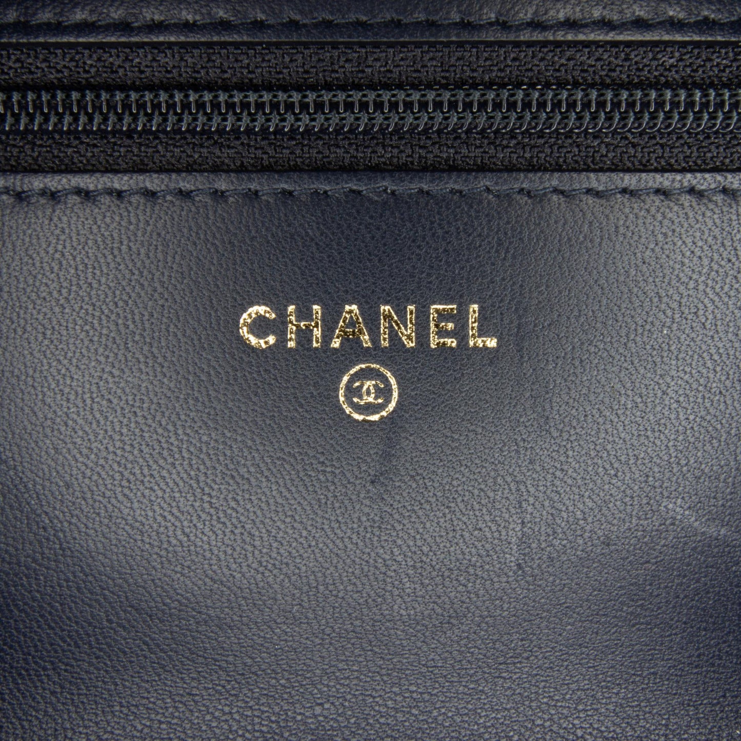 Chanel Boy Wallet On Chain (SHG-rJw1jW)