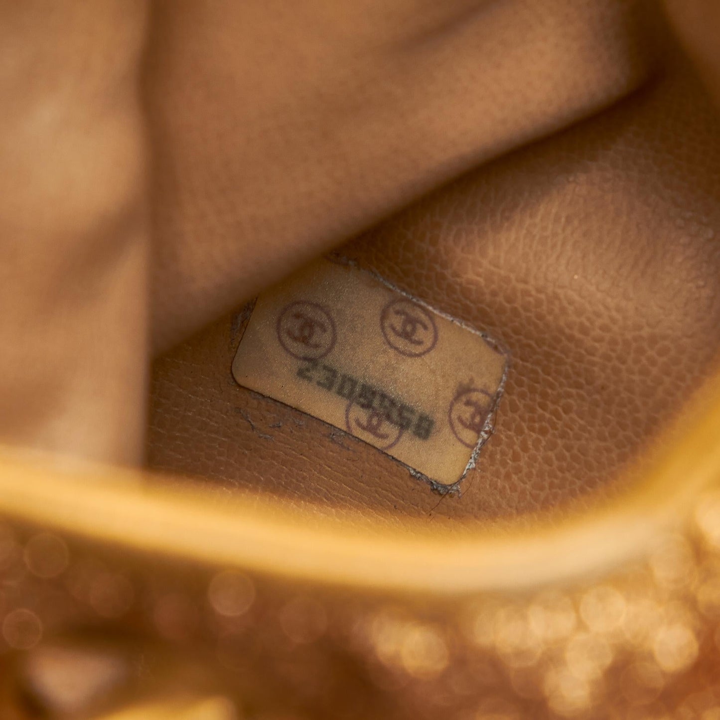Chanel Brocade Bucket Bag (SHG-jCJMfw)