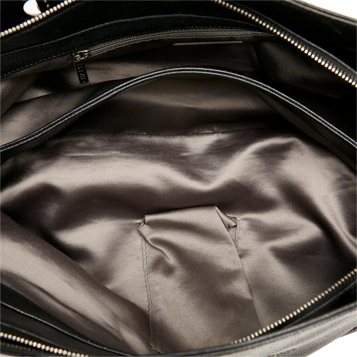 Chanel CC Caviar Shoulder Bag (SHG-cvgF6I)