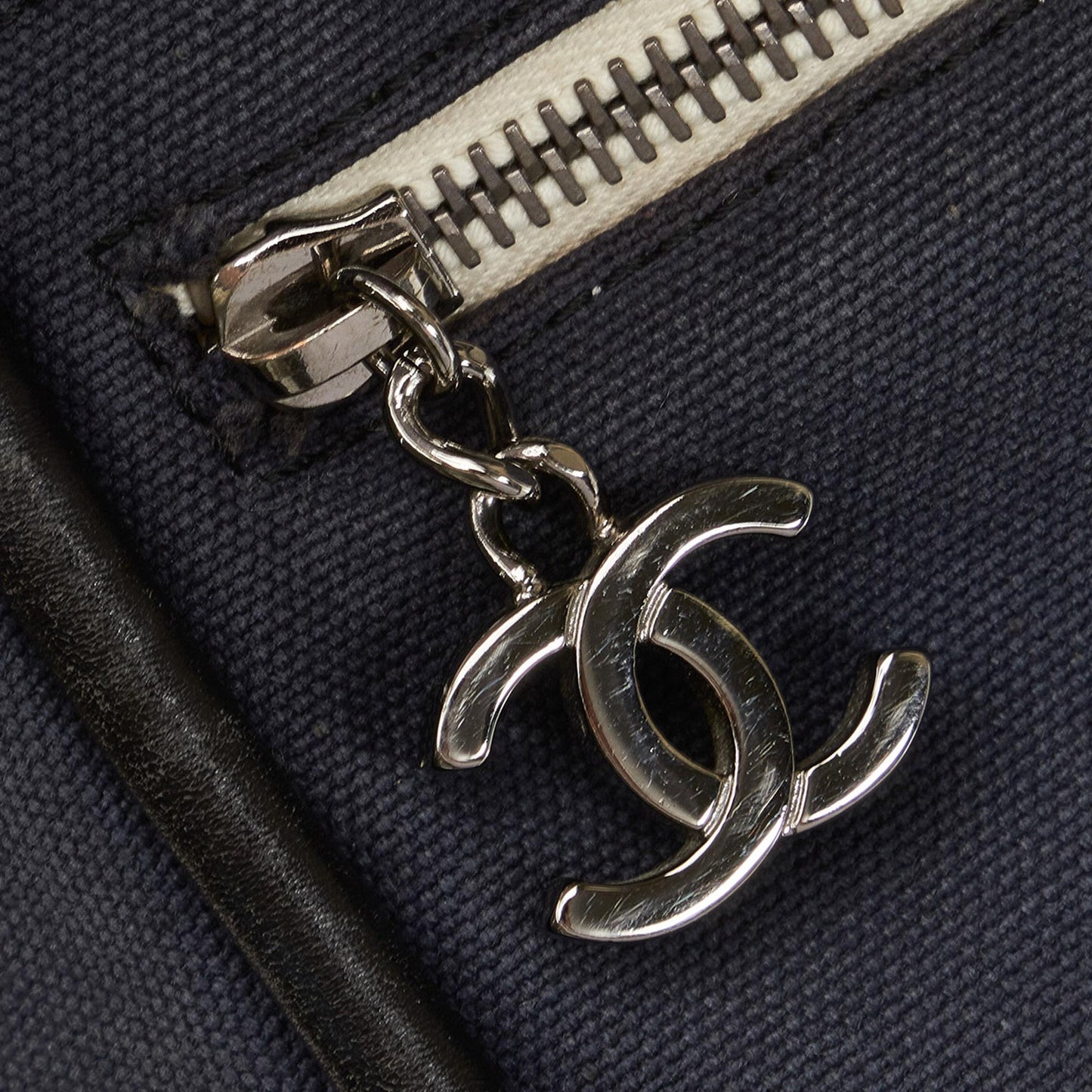 Chanel CC Cruise Rope Cabas Handbag (SHG-GF676k)