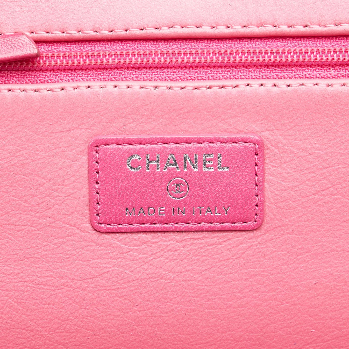 Chanel CC Quilted Lambskin Wallet On Chain (SHG-hwVWYz)