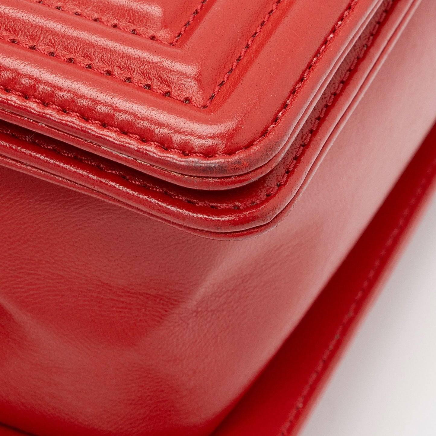 Chanel Calfskin Small Boy Bag (SHF-OJg065)
