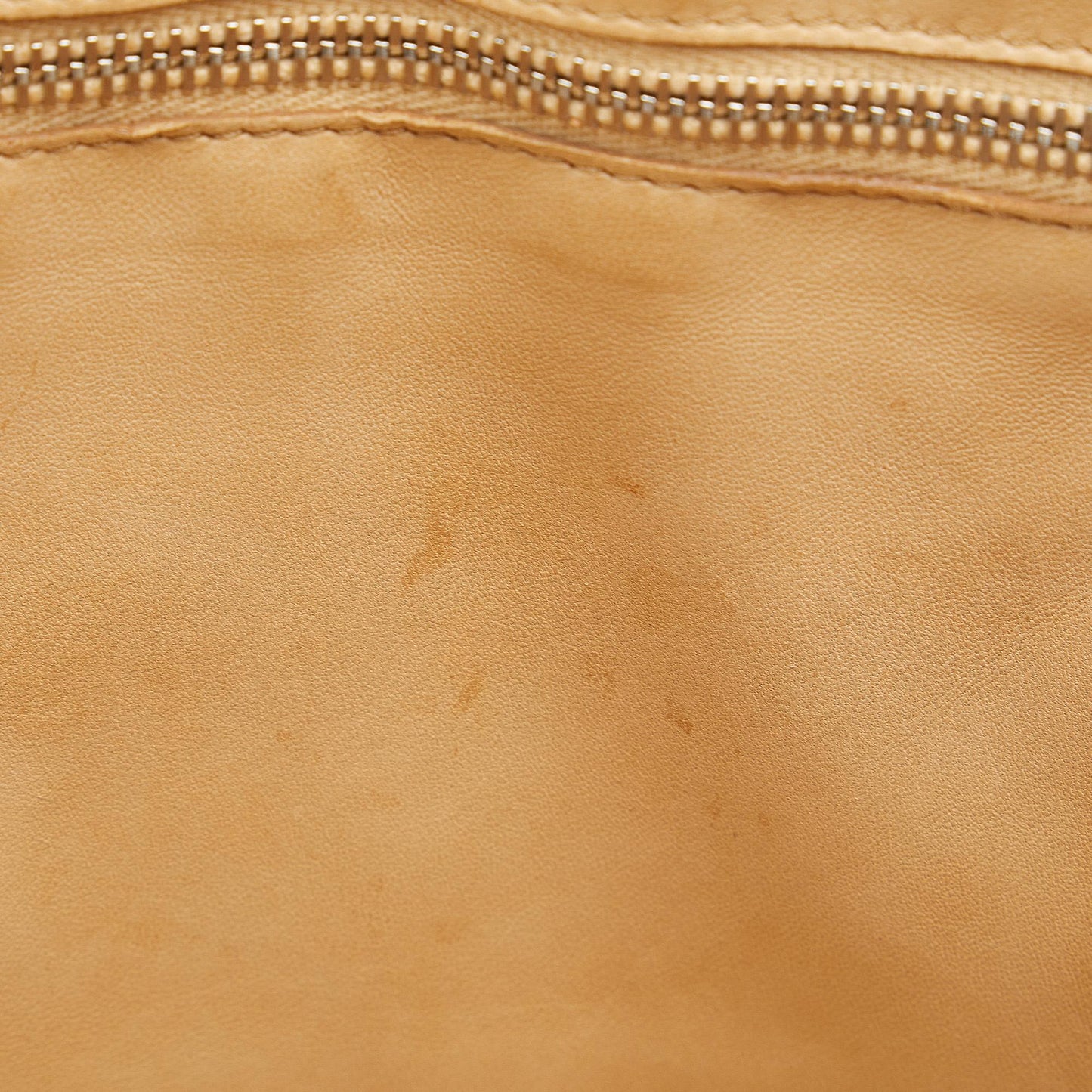 Chanel Camellia CC Choco Bar No. 5 Shoulder Bag (SHG-CGt5YO)