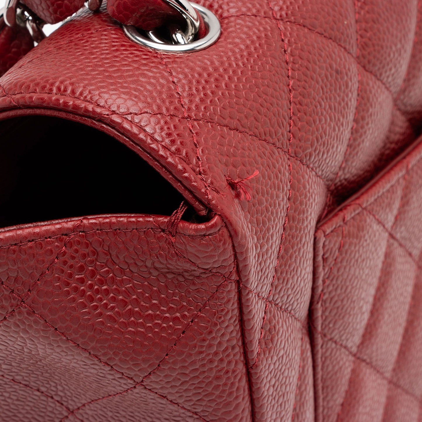 Chanel Caviar Leather Classic Jumbo Single Flap Bag (SHF-xdYaEs)