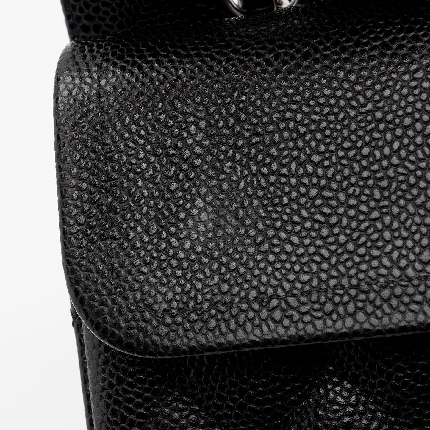 Chanel Caviar Leather Classic Medium Double Flap Bag (SHF-9ANmGR)