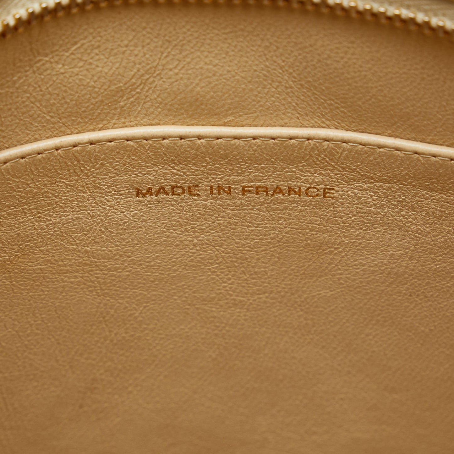 Chanel Caviar Medallion Tote (SHG-QFus9i)