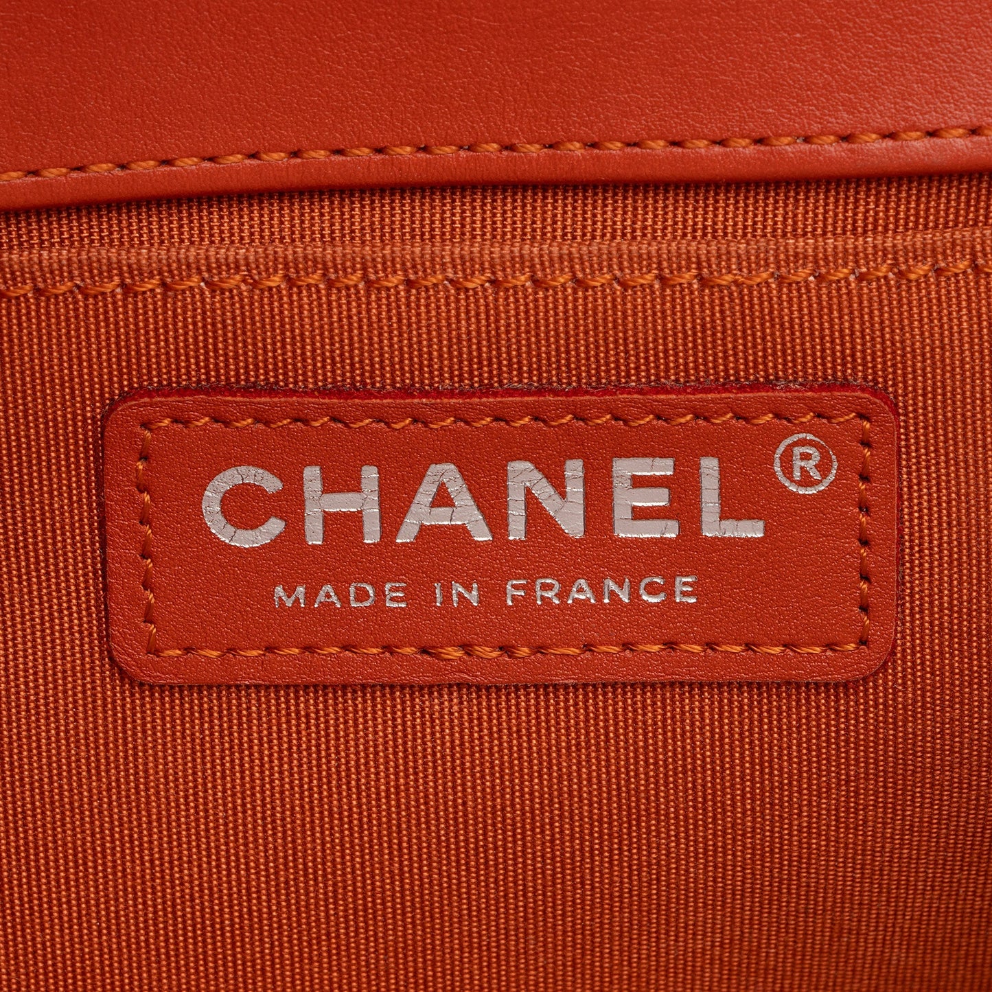 Chanel Chevron Lambskin Old Medium Boy Bag (SHF-ve5YS5)
