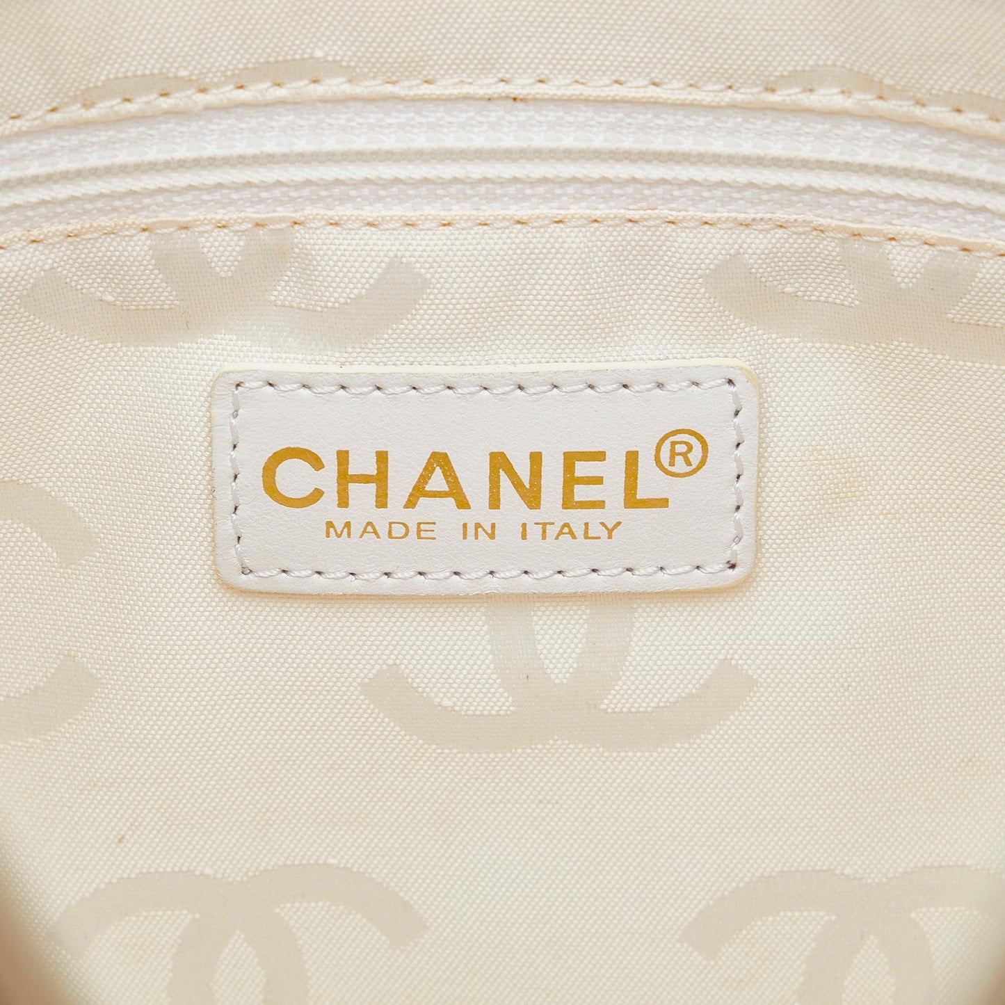 Chanel Choco Bar Fold-Over Satchel (SHG-7erKF6)