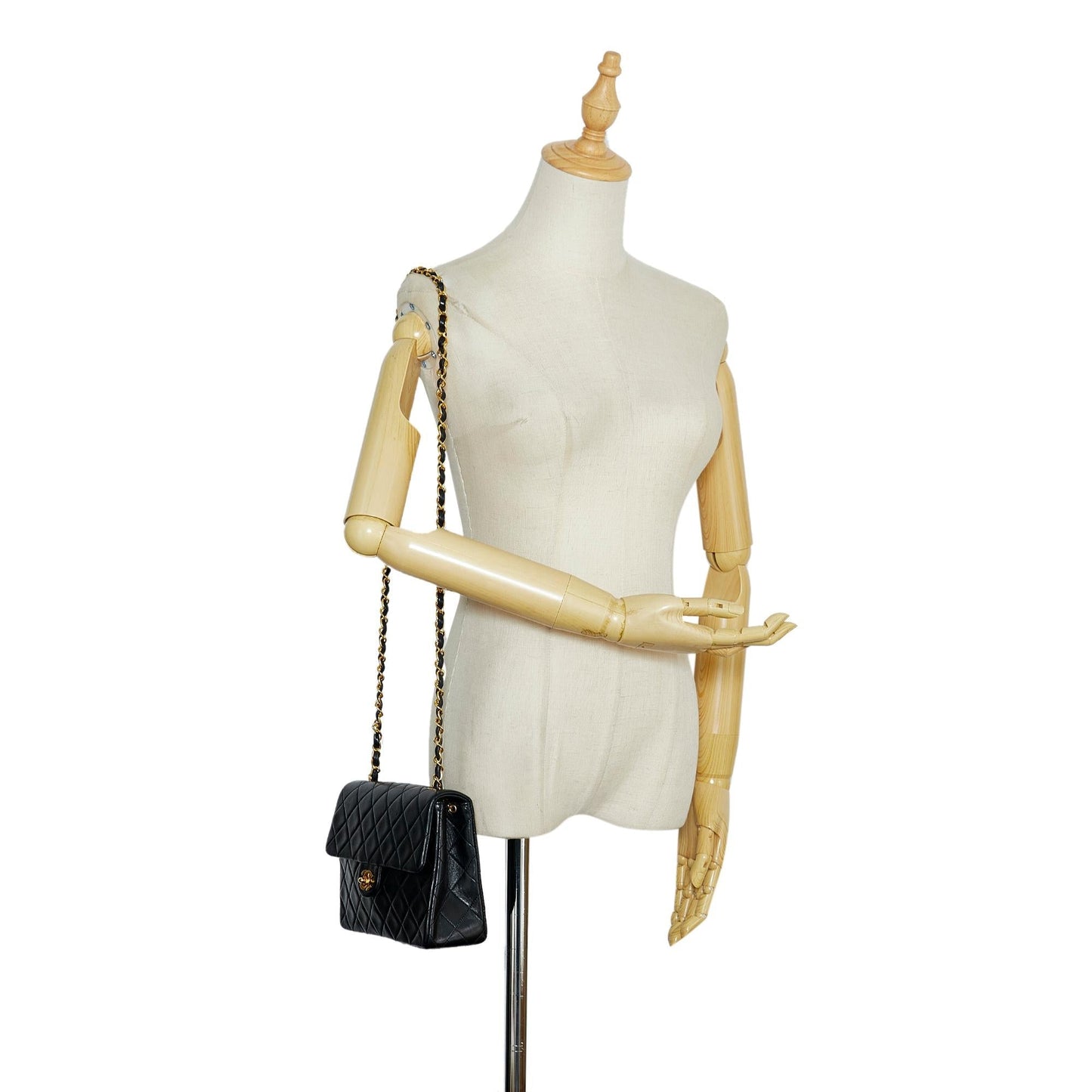 Chanel Classic Lambskin Single Flap (SHG-yfW8dh)