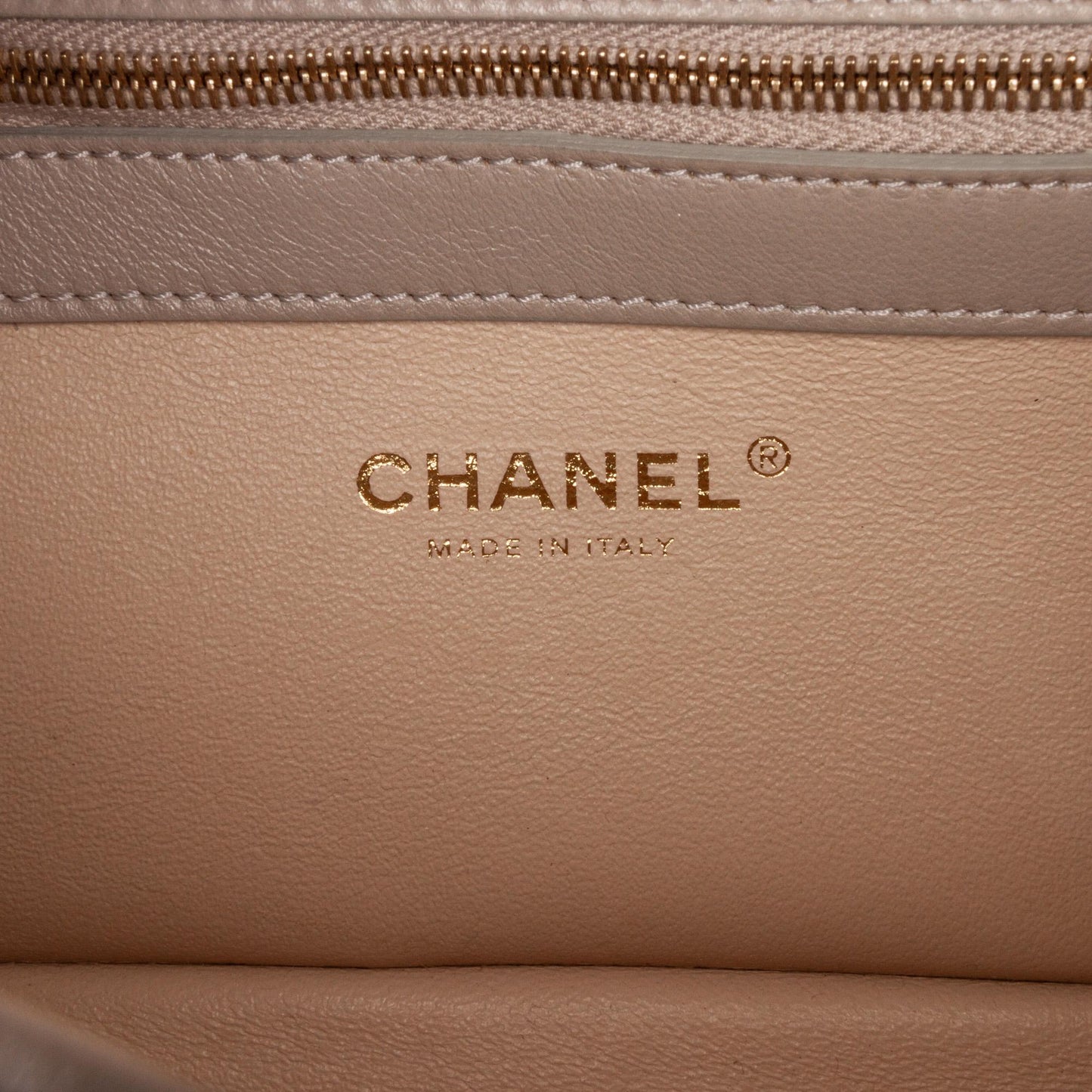 Chanel Coco Lux Flap Bag (SHG-Z0ooFI)