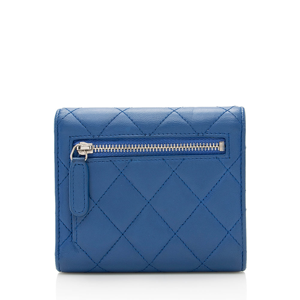 Chanel Quilted Lambskin CC Compact Wallet (SHF-19448)